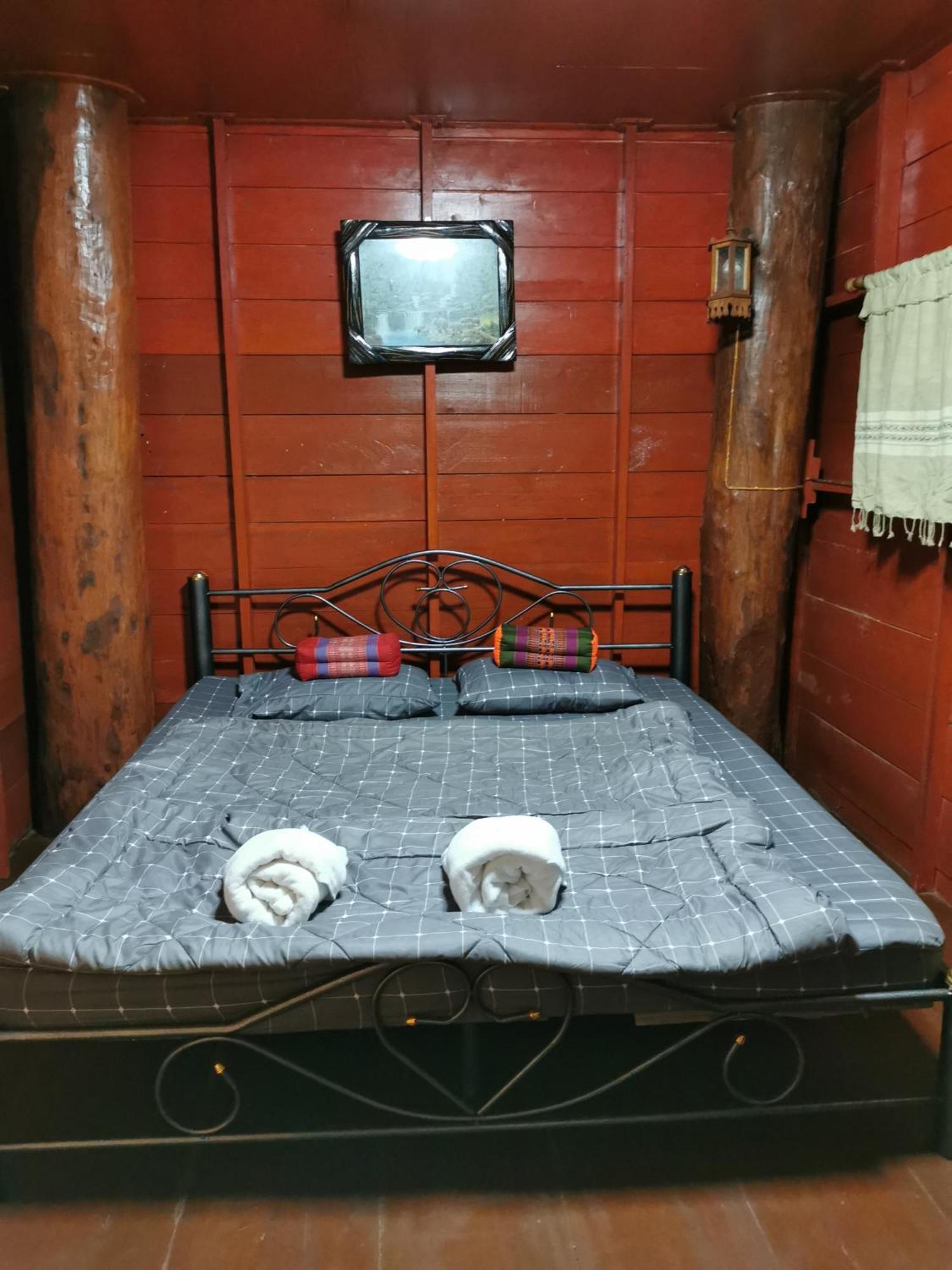 Home Garden Chaeson บ้านสวน ชวนฝัน ラムパーン 部屋 写真