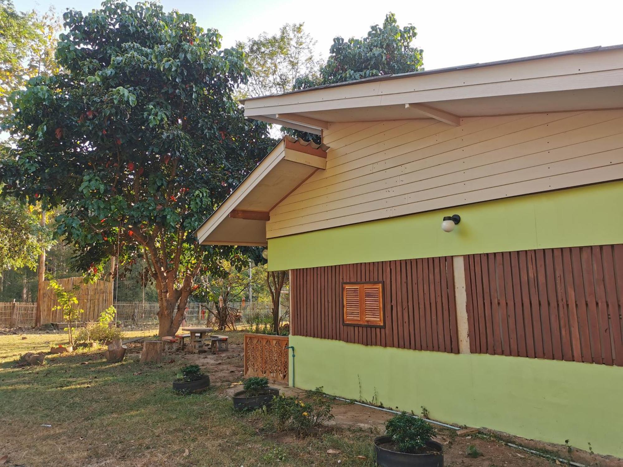 Home Garden Chaeson บ้านสวน ชวนฝัน ラムパーン 部屋 写真